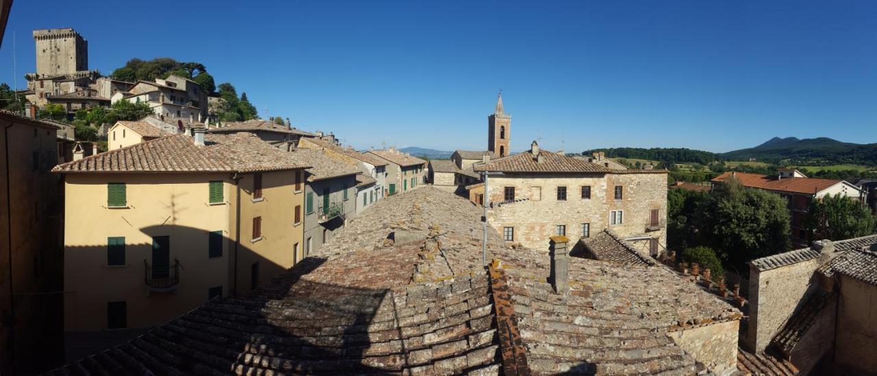 Mansarda Con Solarium Panoramico Su Centro Storico Di Sarteano Vicino Alle Famose Terme Della Val D'Orcia Exterior photo